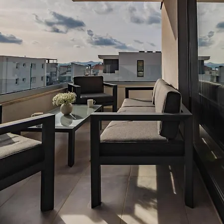 Karmen Luxury Borik * Ζαντάρ