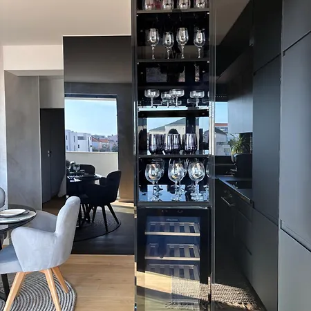 Karmen Luxury Borik *