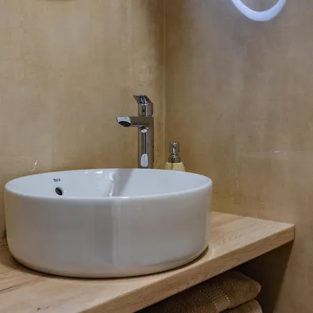 Karmen Luxury Borik *